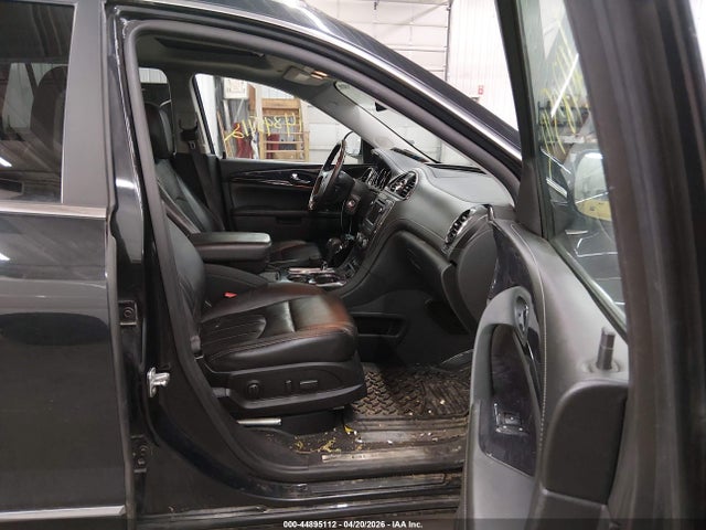 44895112 :رقم المزاد ، 5GAKVBKD0FJ323538 vin ، 2015 Buick Enclave Leather مزاد بيع