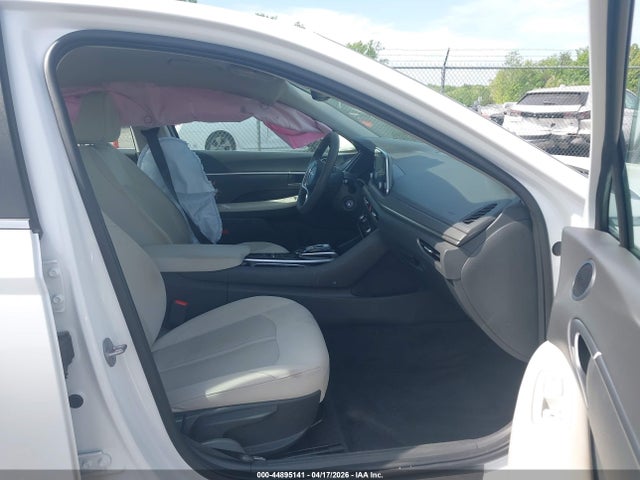 Продажа на аукционе авто 2023 Hyundai Sonata Se, vin: KMHL24JAXPA259732, номер лота: 44895141