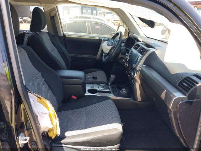 44895145 :رقم المزاد ، JTEBU5JRXL5758955 vin ، 2020 Toyota 4runner Sr5 مزاد بيع