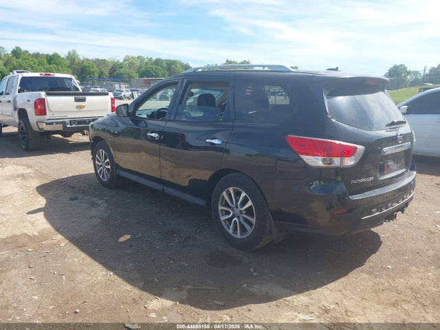 2015 NISSAN PATHFINDER 5N1AR2MN6FC616882 Photo 2