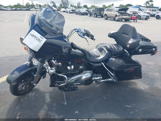 Harley-Davidson FLHXSE 2020 1HD1PXL18LB956931 Image 13