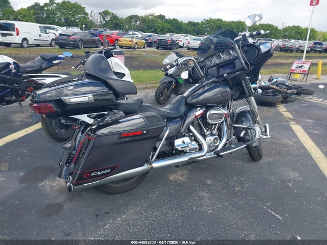 Harley-Davidson FLHXSE 2020 1HD1PXL18LB956931 Image 4