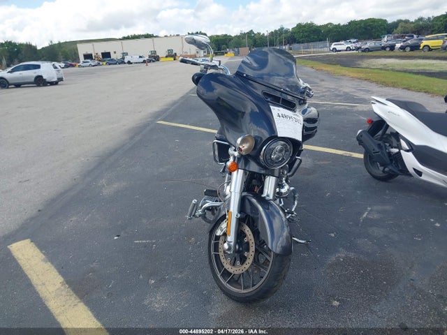 Harley-Davidson FLHXSE 2020 1HD1PXL18LB956931 Image 5