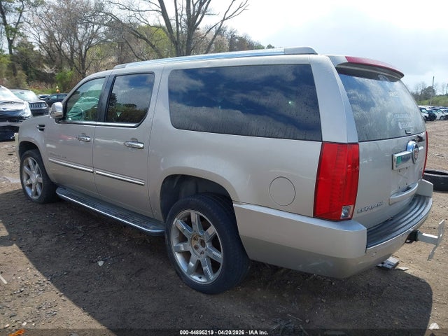 Продаж на аукціоні авто 2007 Cadillac Escalade Esv Standard, vin: 1GYFK66857R220948, номер лоту: 44895219