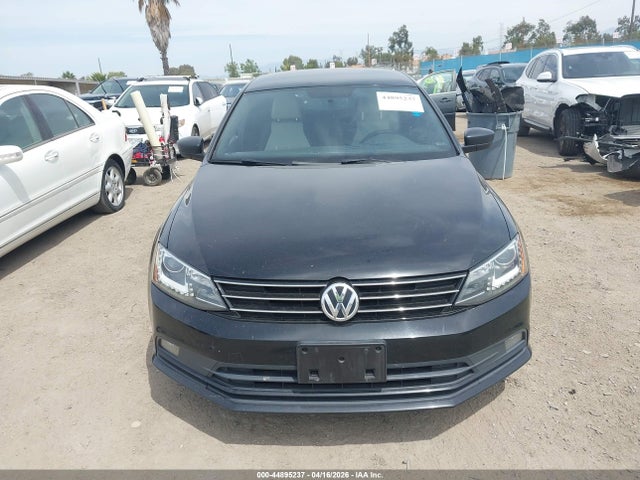 3VWD17AJ9GM304768 Volkswagen Jetta 1.8t Sport