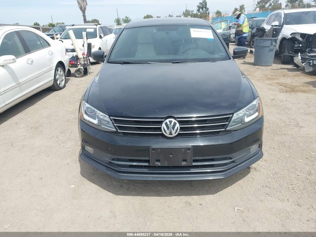 3VWD17AJ9GM304768 Volkswagen Jetta 1.8t Sport