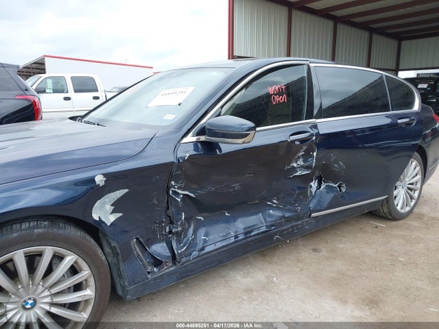 2016 Bmw 740i მანქანა იყიდება აუქციონზე, vin: WBA7E2C56GG546822, აუქციონის ნომერი: 44895251