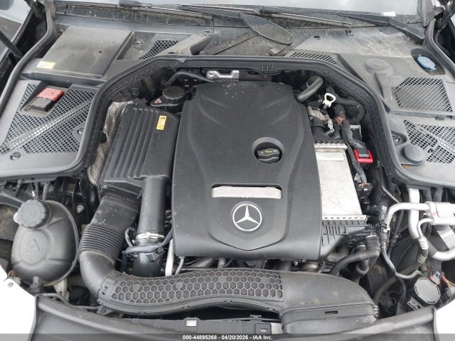 Продаж на аукціоні авто 2015 Mercedes-benz C 300 4matic, vin: 55SWF4KB2FU010102, номер лоту: 44895268
