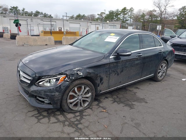 Продаж на аукціоні авто 2015 Mercedes-benz C 300 4matic, vin: 55SWF4KB2FU010102, номер лоту: 44895268