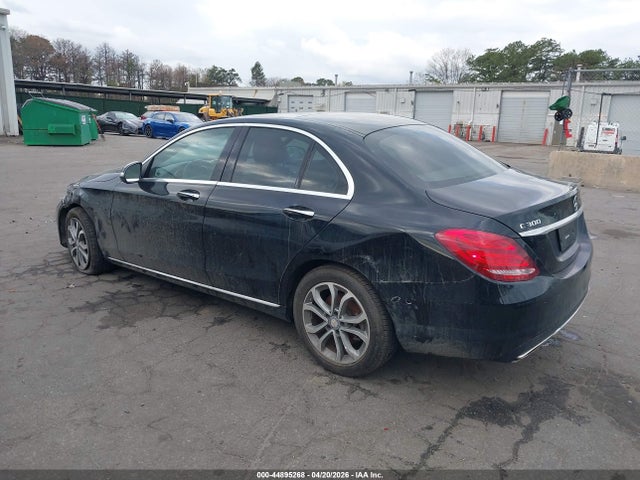 Продаж на аукціоні авто 2015 Mercedes-benz C 300 4matic, vin: 55SWF4KB2FU010102, номер лоту: 44895268