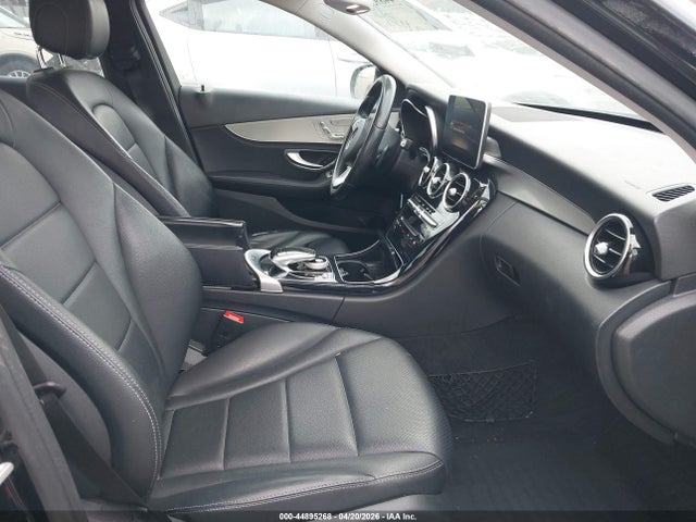 Продаж на аукціоні авто 2015 Mercedes-benz C 300 4matic, vin: 55SWF4KB2FU010102, номер лоту: 44895268
