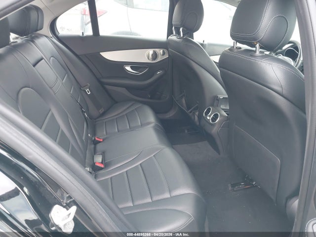 Продаж на аукціоні авто 2015 Mercedes-benz C 300 4matic, vin: 55SWF4KB2FU010102, номер лоту: 44895268