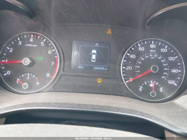5XXGT4L38JG209635 KIA Optima Lx