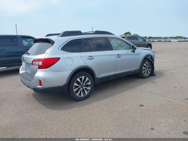 Subaru Outback 2.5i Limited 2015 4S4BSALC4F3250035 Image 4