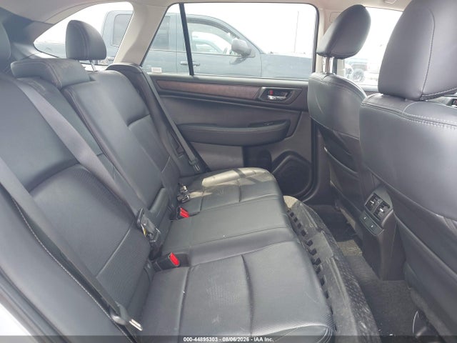 Subaru Outback 2.5i Limited 2015 4S4BSALC4F3250035 Image 8