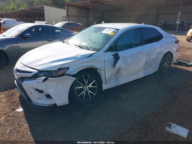 Продаж на аукціоні авто 2022 Toyota Camry Se, vin: 4T1G11AK8NU676905, номер лоту: 44895336