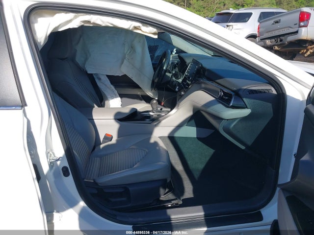 Продаж на аукціоні авто 2022 Toyota Camry Se, vin: 4T1G11AK8NU676905, номер лоту: 44895336