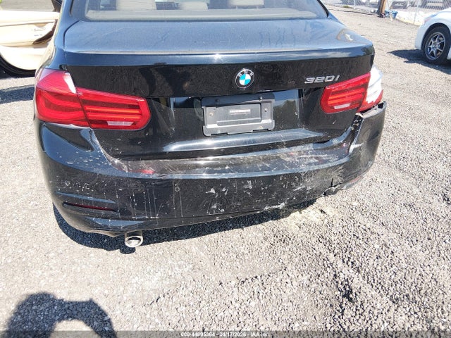 Продажа на аукционе авто 2016 Bmw 320i, vin: WBA8E1G50GNT99885, номер лота: 44895364