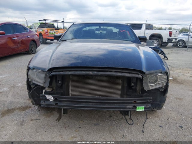 Продажа на аукционе авто 2014 Ford Mustang V6 Premium, vin: 1ZVBP8AM4E5260378, номер лота: 44895409
