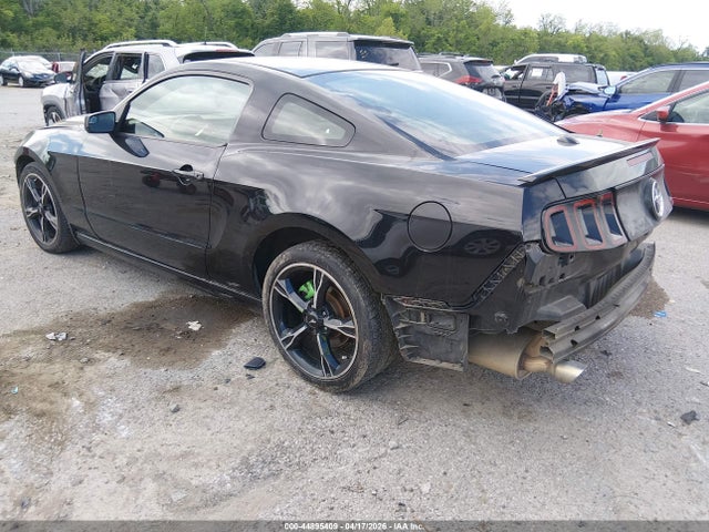 Продажа на аукционе авто 2014 Ford Mustang V6 Premium, vin: 1ZVBP8AM4E5260378, номер лота: 44895409