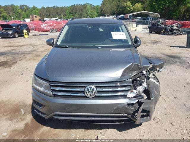 3VV3B7AX1LM081556 Volkswagen Tiguan