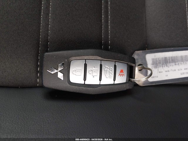 2025 MITSUBISHI OUTLANDER JA4J4VA88SZ047537 Photo 10