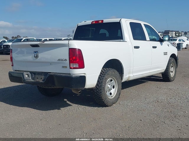 44895431 :رقم المزاد ، 1C6RR7KG3JS319079 vin ، 2018 Ram 1500 مزاد بيع