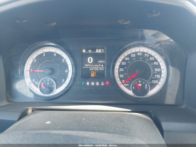 44895431 :رقم المزاد ، 1C6RR7KG3JS319079 vin ، 2018 Ram 1500 مزاد بيع