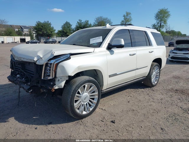 2015 Cadillac Escalade Platinum მანქანა იყიდება აუქციონზე, vin: 1GYS4PKJ5FR706553, აუქციონის ნომერი: 44895450