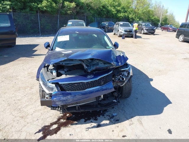 5XXGT4L31JG252777 KIA Optima Lx