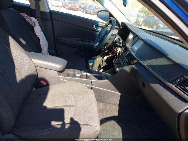 5XXGT4L31JG252777 KIA Optima Lx