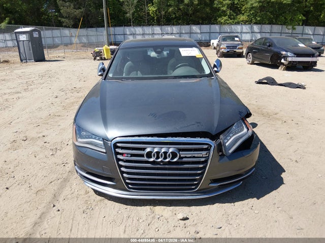 44895495 :رقم المزاد ، WAUD2AFD0DN011341 vin ، 2013 Audi S8 4.0t مزاد بيع