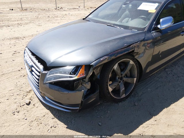 44895495 :رقم المزاد ، WAUD2AFD0DN011341 vin ، 2013 Audi S8 4.0t مزاد بيع