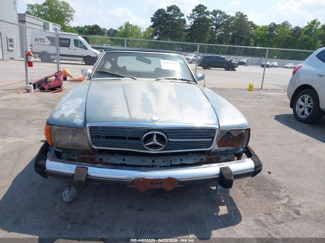 44895529 :رقم المزاد ، 10704412002710 vin ، 1972 Mercedes-benz Sl-class مزاد بيع