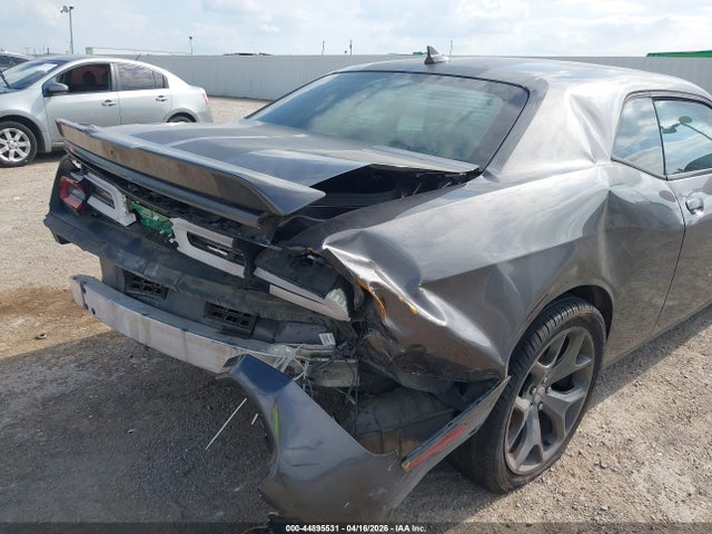 44895531 :رقم المزاد ، 2C3CDZBG2FH707772 vin ، 2015 Dodge Challenger Sxt Plus مزاد بيع