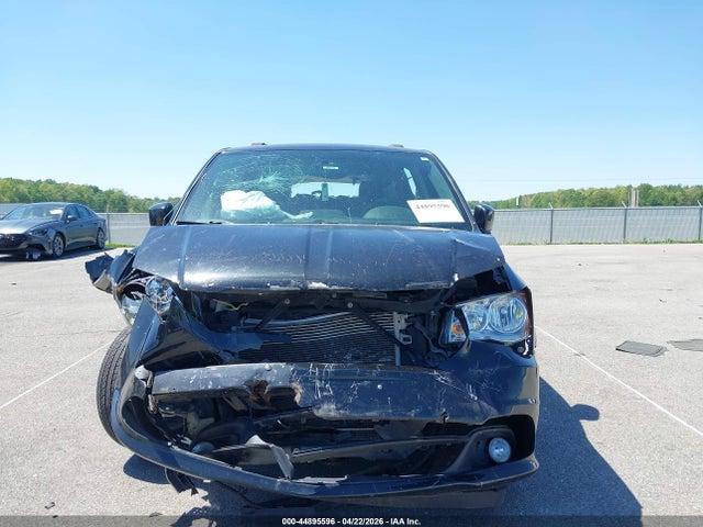 2017 Dodge Grand Caravan Sxt მანქანა იყიდება აუქციონზე, vin: 2C4RDGCG2HR690722, აუქციონის ნომერი: 44895596