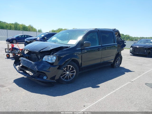 2017 Dodge Grand Caravan Sxt მანქანა იყიდება აუქციონზე, vin: 2C4RDGCG2HR690722, აუქციონის ნომერი: 44895596