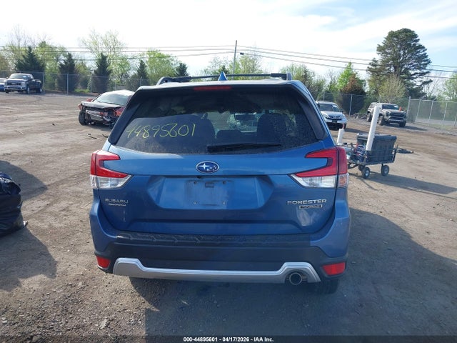 Продаж на аукціоні авто 2019 Subaru Forester Touring, vin: JF2SKAWC3KH549837, номер лоту: 44895601