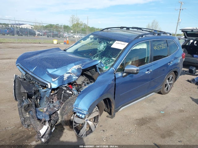 Продаж на аукціоні авто 2019 Subaru Forester Touring, vin: JF2SKAWC3KH549837, номер лоту: 44895601