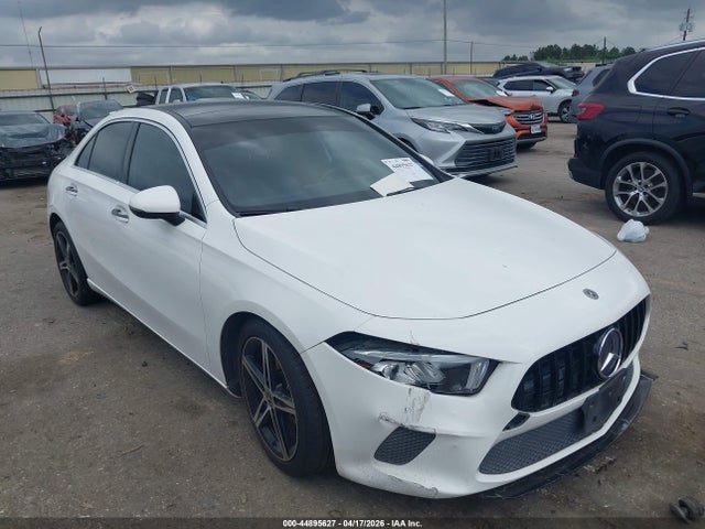 Aukcja sprzedaży 2020 Mercedes-benz A 220, vin: W1K3G4EB7LJ226163, numer aukcji: 44895627