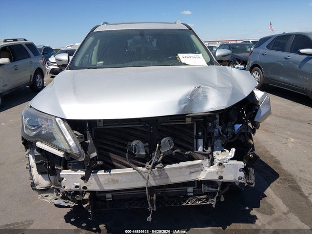 Продаж на аукціоні авто 2017 Nissan Pathfinder Sl, vin: 5N1DR2MM1HC622757, номер лоту: 44895638
