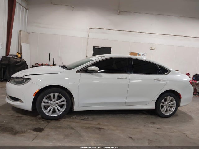 Aukcja sprzedaży 2015 Chrysler 200 Limited, vin: 1C3CCCAB4FN742410, numer aukcji: 44895656