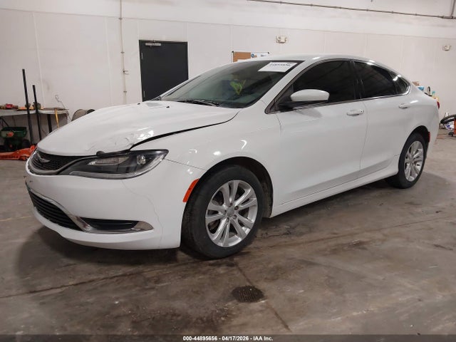 Aukcja sprzedaży 2015 Chrysler 200 Limited, vin: 1C3CCCAB4FN742410, numer aukcji: 44895656