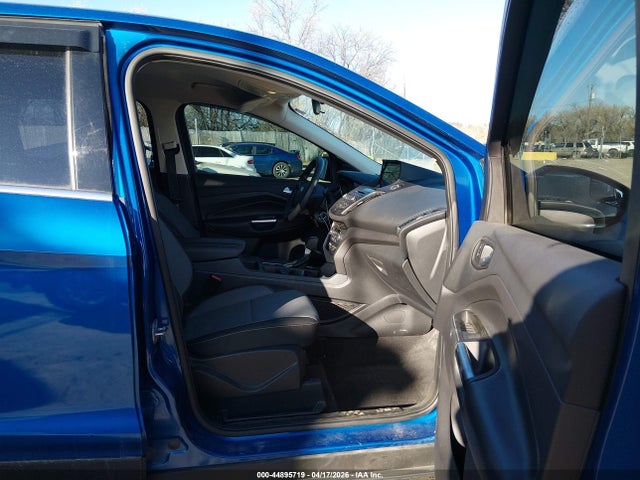 Продажа на аукционе авто 2017 Ford Escape Se, vin: 1FMCU9GDXHUB08754, номер лота: 44895719