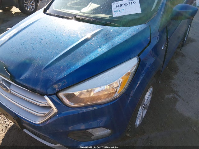 Продажа на аукционе авто 2017 Ford Escape Se, vin: 1FMCU9GDXHUB08754, номер лота: 44895719