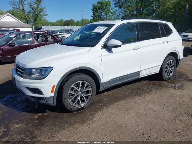Продаж на аукціоні авто 2019 Volkswagen Tiguan 2.0t Se/2.0t Sel/2.0t Sel R-line/2.0t Sel R-line Black, vin: 3VV3B7AX6KM071880, номер лоту: 44895737