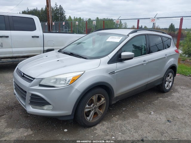 1FMCU0GX3EUD11275 Ford ESCAPE SE