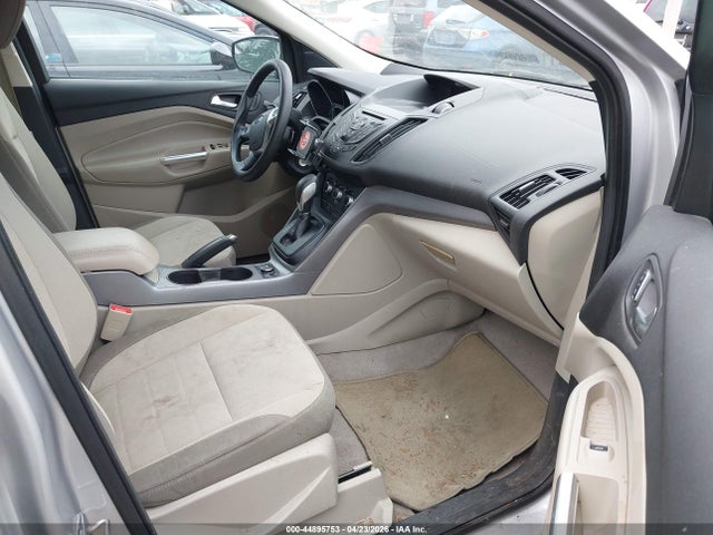 1FMCU0GX3EUD11275 Ford ESCAPE SE