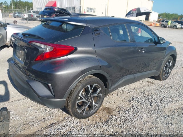 Toyota C-HR XLE 2022 NMTKHMBX4NR143457 Image 4