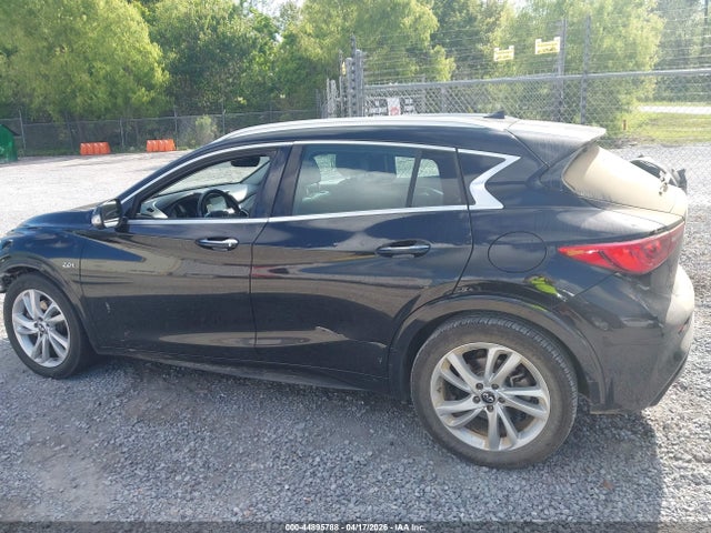 Продаж на аукціоні авто 2018 Infiniti Qx30 Essential, vin: SJKCH5CP2JA002398, номер лоту: 44895788